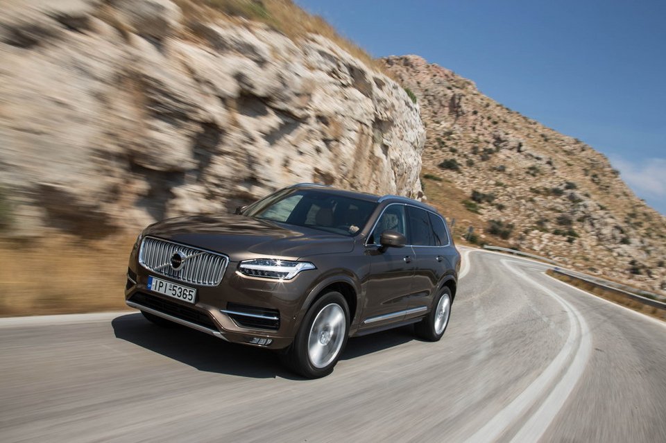 Οδηγούμε το νέο, κλασάτο Volvo XC90 | iefimerida.gr 2