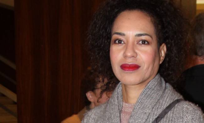 Πριν και μετά – Η θεαματική αλλαγή της καυτής «Δεβόρα» του «Εκείνες και Εγώ» [εικόνες] | iefimerida.gr 4