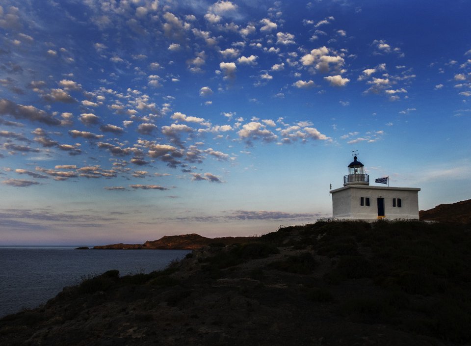 Απίστευτης ομορφιάς οδοιπορικό στους φάρους της Ελλάδας – Μοναξιά, φως, ταξίδι με οδηγό τη Sony [εικόνες] | iefimerida.gr 2