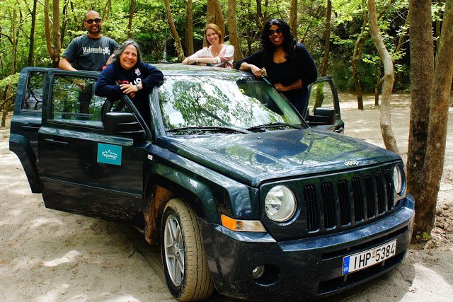 Αμερικανοί γύρισαν την Ελλάδα με 4Χ4 και εκστασιάστηκαν: Κλαίγαμε όταν τελείωσε [εικόνες & βίντεο] | iefimerida.gr 2