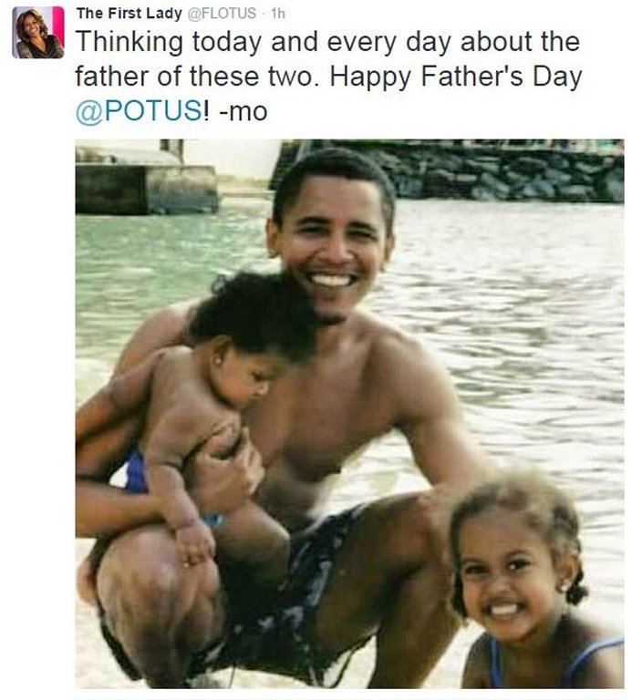 Ο Ομπάμα και η ευτυχισμένη οικογένεια: Το tweet της Μισέλ για τη γιορτή του πατέρα [εικόνα] | iefimerida.gr 1