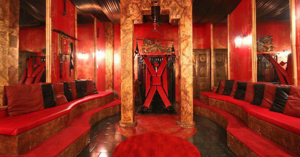 kinkbnb - Η νέα υπηρεσία που νοικιάζει σαδομαζοχιστικά σπίτια [εικόνες] | iefimerida.gr 5