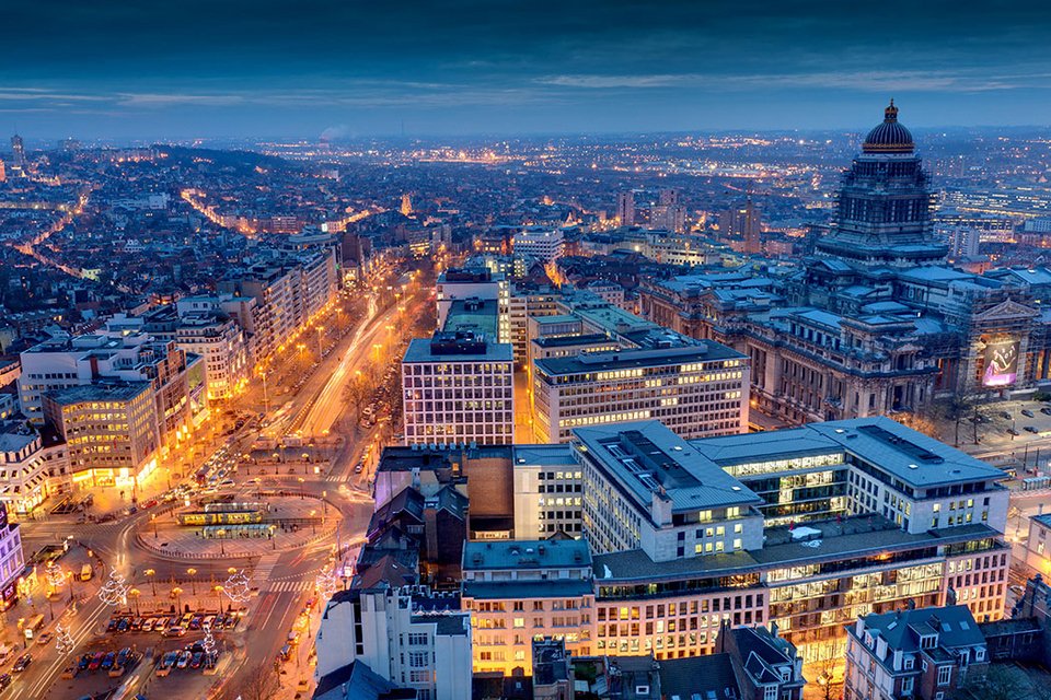 Politico: Η ελληνική αντιπροσωπεία διαμένει στο καλύτερο ξενοδοχείο των Βρυξελλών [εικόνες] | iefimerida.gr 7