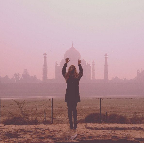 Επέζησε από καρκίνο, τροχαίο και παραλίγο θανάσιμη πτώση και τώρα ταξιδεύει σε όλο τον κόσμο [εικόνες&βίντεο] | iefimerida.gr 3