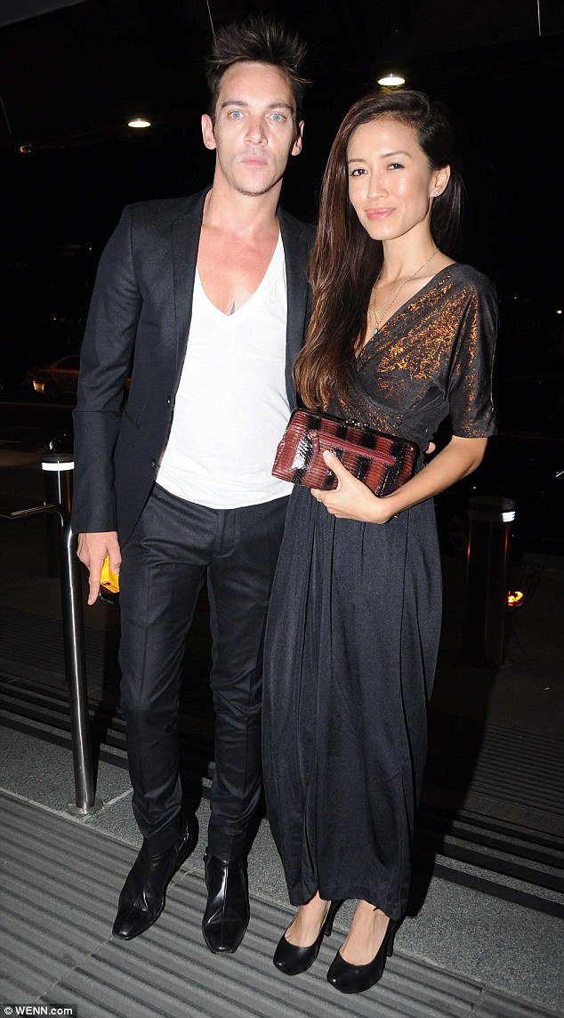 Τέλος το κατάντημα για τον Τζόναθαν Ρις Μάγιερς: Νηφάλιος, ξεκούραστος και περιποιημένος [εικόνες] | iefimerida.gr 3