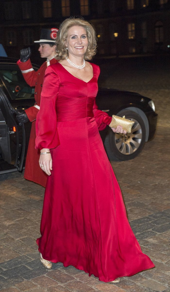 Η Δανή πρωθυπουργός, που έχασε τις εκλογές, ξετρέλανε τον Ομπάμα και λατρεύει τα Gucci και τα botox [εικόνες]  | iefimerida.gr 9