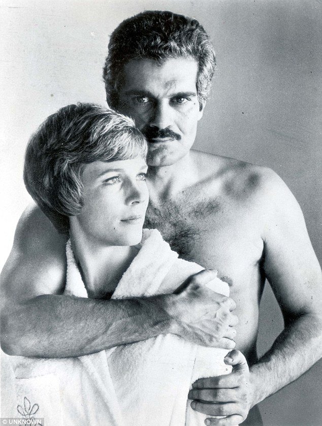 Εζησε ως ζάμπλουτος γόης αλλά πέθανε μόνος και δυστυχισμένος: Η απίστευτη ζωή του Ομάρ Σαρίφ [εικόνες] | iefimerida.gr 2