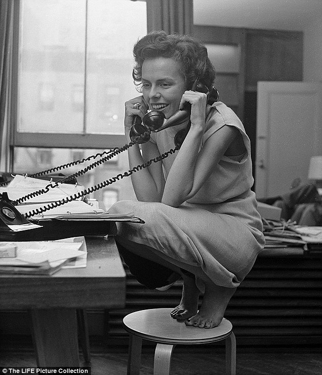 Την μισούσαν και την φοβούνταν όλοι: Η συγκλονιστική ιστορία της γυναίκας που δημιούργησε τα σούπερ μόντελ [εικόνες] | iefimerida.gr 2