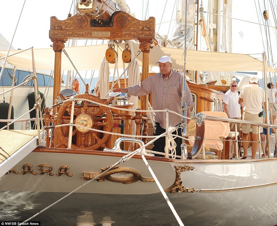 Το vintage ιστιοπλοϊκό χλιδής του Μοχάμεντ Αλ Φαγέντ που κάνει τη διαφορά [εικόνες] | iefimerida.gr 6