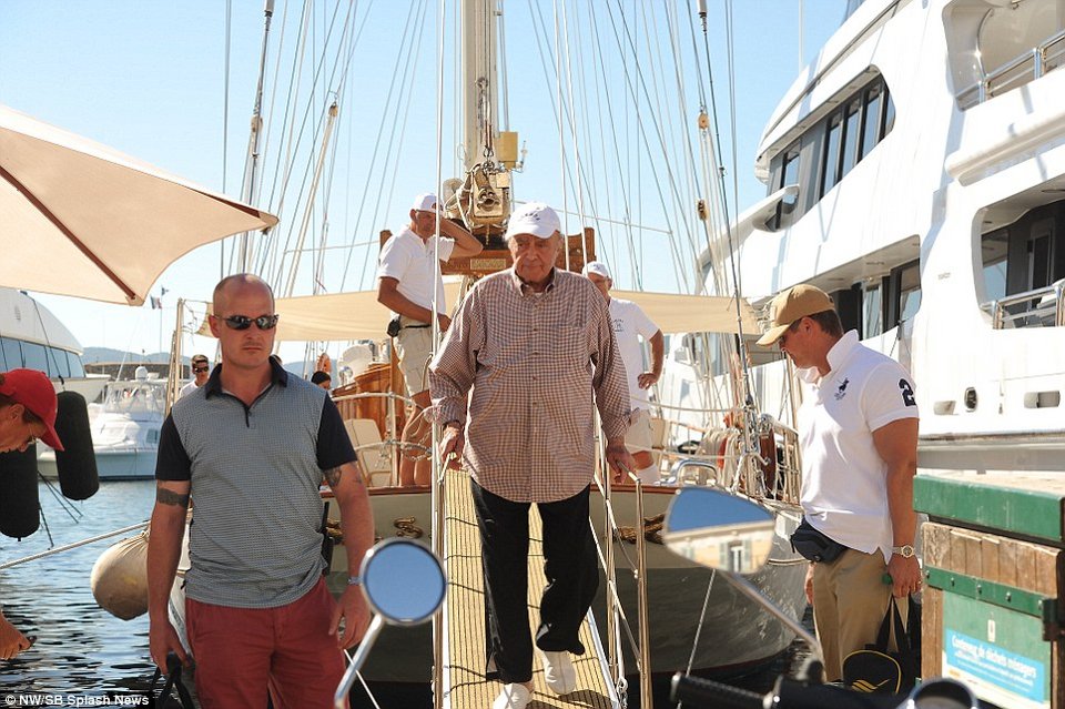 Το vintage ιστιοπλοϊκό χλιδής του Μοχάμεντ Αλ Φαγέντ που κάνει τη διαφορά [εικόνες] | iefimerida.gr 8