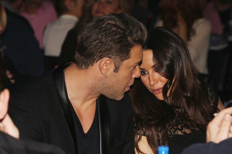 Χωρισμός-βόμβα στην ελληνική σόουμπιζ: Τίτλοι τέλους στη σχέση γνωστού τραγουδιστή και της όμορφης παρουσιάστριας [εικόνες] | iefimerida.gr 0