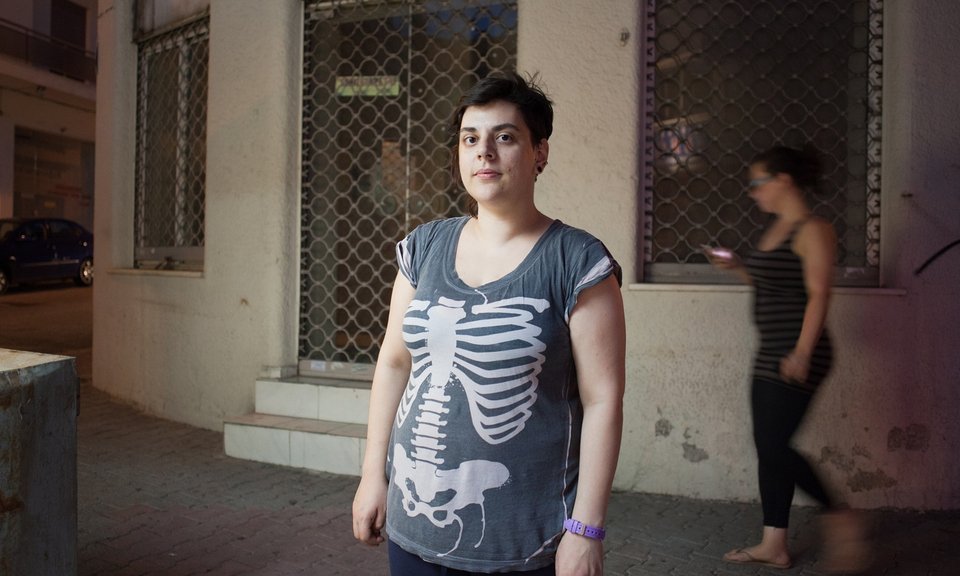 Guardian: Οι νέοι στην Ελλάδα είναι άνεργοι και ψάχνουν το μέλλον τους στα ερείπια της κρίσης [εικόνες] | iefimerida.gr 2