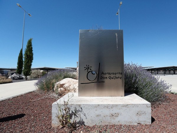 Ενα αεροδρόμιο-φάντασμα στην Ισπανία: Κόστισε 10 δισ., το αγόρασαν Κινέζοι για 10.000 ευρώ [εικόνες] | iefimerida.gr 1