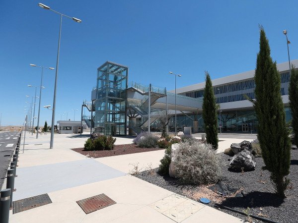 Ενα αεροδρόμιο-φάντασμα στην Ισπανία: Κόστισε 10 δισ., το αγόρασαν Κινέζοι για 10.000 ευρώ [εικόνες] | iefimerida.gr 4