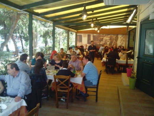 Ταβέρνα με μπιφτεκάκια και γαρδούμπες στο Χαϊδάρι δέχεται πληρωμές με bitcoins [εικόνες] | iefimerida.gr 1