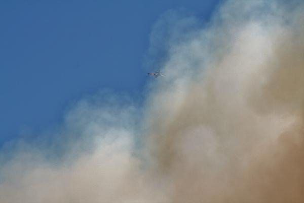 Ανεξέλεγκτη η φωτιά στη Νεάπολη Λακωνίας: Νεκρός ένας 58χρονος - Καίγονται καταστήματα μέσα στην πόλη [εικόνες & βίντεο] | iefimerida.gr 21