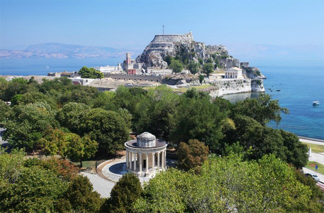 Hello: Αυτά είναι τα κρυμμένα ελληνικά διαμάντια -7 πανέμορφα νησιά για διακοπές [εικόνες] | iefimerida.gr 2