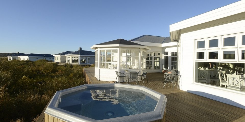 Αυτά τα ξενοδοχεία βρίσκονται στα πιο απίθανα μέρη του κόσμου [εικόνες] | iefimerida.gr 1