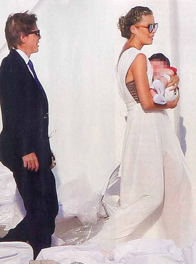 Η βάπτιση του γιου της Μαριέττας Χρουσαλά και του Λέοντα Πατίτσα [εικόνες] | iefimerida.gr 3