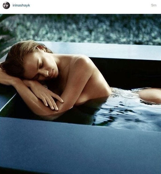 Ιρινα Σάικ γυμνή στην μπανιέρα [εικόνα] | iefimerida.gr 0