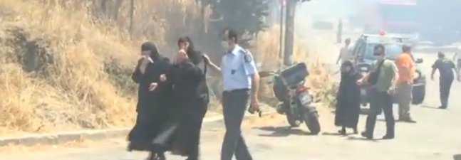 Μάχη με τη φωτιά στον Υμηττό - Κάηκαν σπίτια [εικόνες] | iefimerida.gr 27