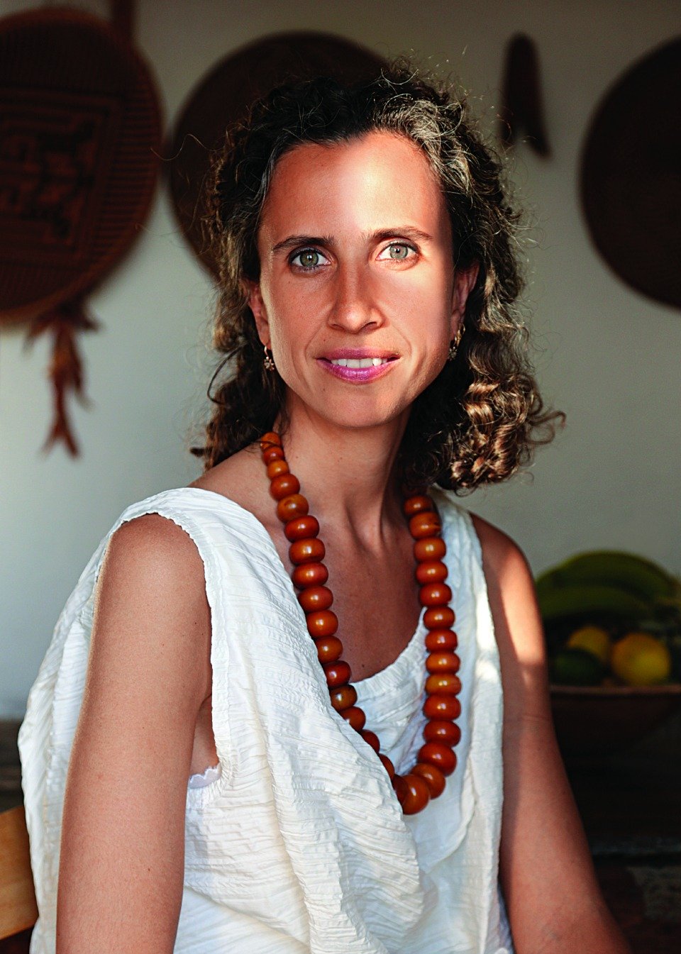 Η άγνωστη Βραζιλιάνα κόρη του Αλέξανδρου Λυκουρέζου -Ζει στην Αίγινα, δημιουργεί φυτικά σαπούνια [εικόνες] | iefimerida.gr 1