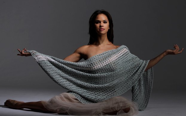 H πρώτη Aφροαμερικανή πρίμα μπαλαρίνα του American Ballet Theatre [εικόνες & βίντεο] | iefimerida.gr 0