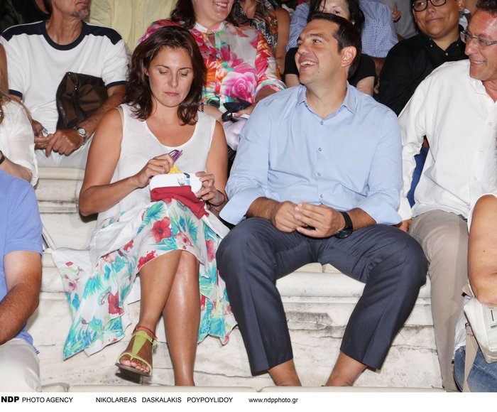 Η Die Welt αποθεώνει το στυλ της Περιστέρας [εικόνες] | iefimerida.gr 4