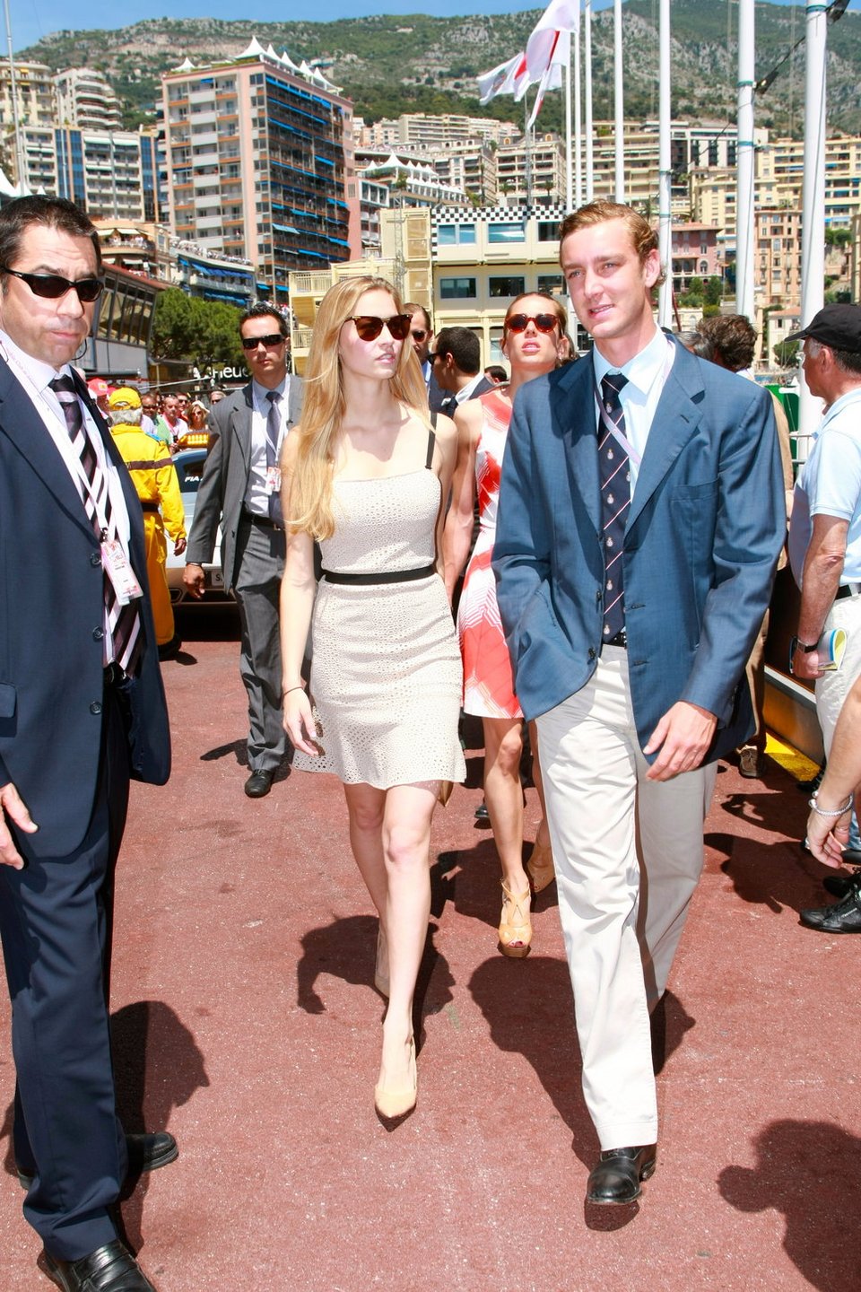 Η ζάπλουτη Ιταλίδα κληρονόμος που θα παντρευτεί το Σάββατο τον εγγονό της Γκρέις Κέλι [εικόνες] | iefimerida.gr 2