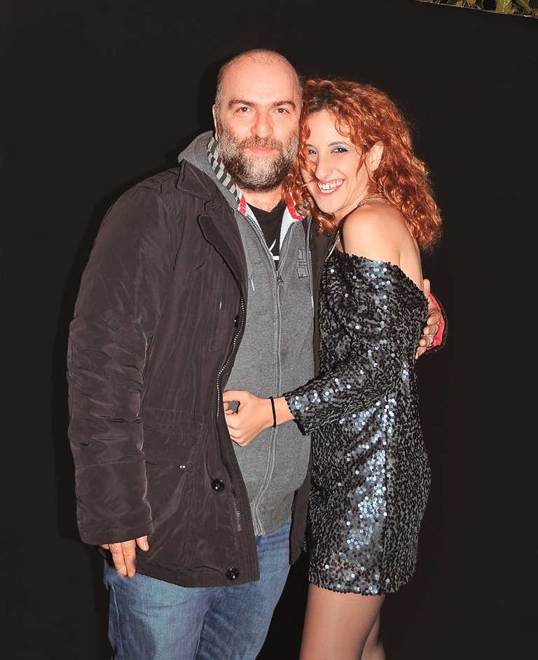 Η νέα σύντροφος του Κοργιαλά είναι πρώην σύζυγος γνωστού Ελληνα τραγουδιστή [εικόνες] | iefimerida.gr 2