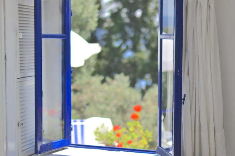 Silver Island Yoga Retreat: Τo ελληνικό ιδιωτικό νησί όπου κάνουν γιόγκα - Το ανακάλυψε Βρετανή blogger και το αποθεώνει [εικόνες] | iefimerida.gr 8