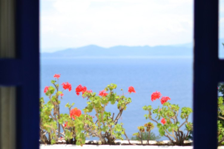 Silver Island Yoga Retreat: Τo ελληνικό ιδιωτικό νησί όπου κάνουν γιόγκα - Το ανακάλυψε Βρετανή blogger και το αποθεώνει [εικόνες] | iefimerida.gr 6