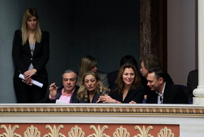 Μητέρα Τσίπρα: Στεναχωριέμαι που πιέζεται τόσο ο Αλέξης [εικόνες] | iefimerida.gr 2