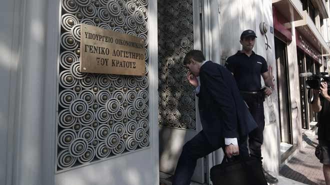 Επιασε δουλειά η Τρόικα -Από τις 10:00 στο Γενικό Λογιστήριο του Κράτους [εικόνες] | iefimerida.gr 0