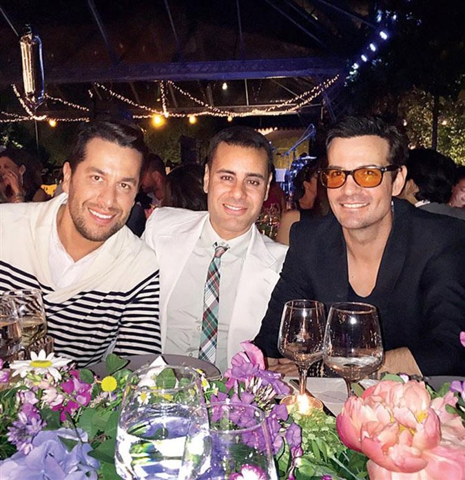 Νίνο-Χρυσή Βαρδινογιάννη: Λαμπερά βαφτίσια για τα παιδιά τους [εικόνες] | iefimerida.gr 3