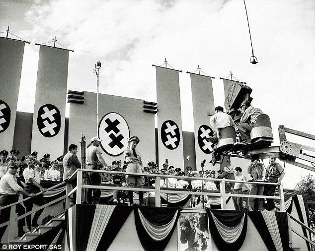 Ο «αλήτης» που μεσουρανούσε στο Χόλιγουντ: Η άγνωστη πλευρά του Τσάρλι Τσάπλιν [εικόνες] | iefimerida.gr 4