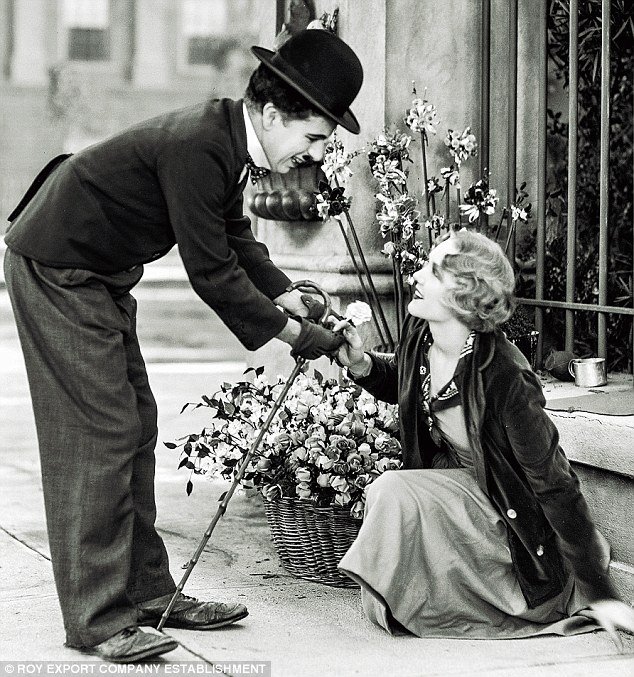 Ο «αλήτης» που μεσουρανούσε στο Χόλιγουντ: Η άγνωστη πλευρά του Τσάρλι Τσάπλιν [εικόνες] | iefimerida.gr 6