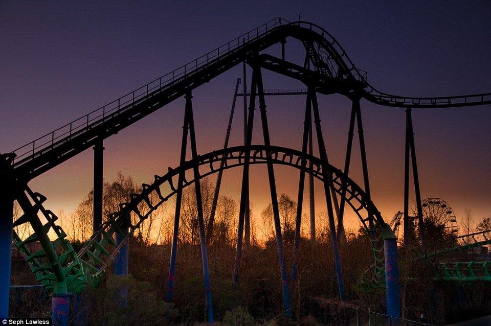 Λούνα παρκ για αλιγάτορες: Εγκαταλελειμμένο θεματικό πάρκο στη Νέα Ορλεάνη έγινε φωλιά ερπετών [εικόνες] | iefimerida.gr 5