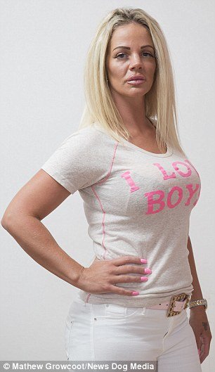 Μητέρα και κόρη χάλασαν 45.000 ευρώ σε πλαστικές για να μοιάσουν στην Κέιτι Πράις - Ιδού το αποτέλεσμα [εικόνες] | iefimerida.gr 0