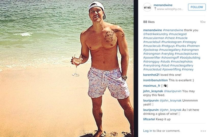 Γιατί το Instagram γέμισε με κούκλους που κρατούν ένα ποτήρι κρασί [εικόνες] | iefimerida.gr 6