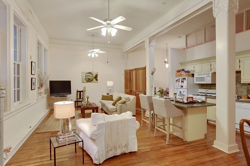 H πολυτελής έπαυλη της Beyonce στη Νέα Ορλεάνη -Η οικία του 1925 που θυμίζει εκκλησία [εικόνες] | iefimerida.gr 21