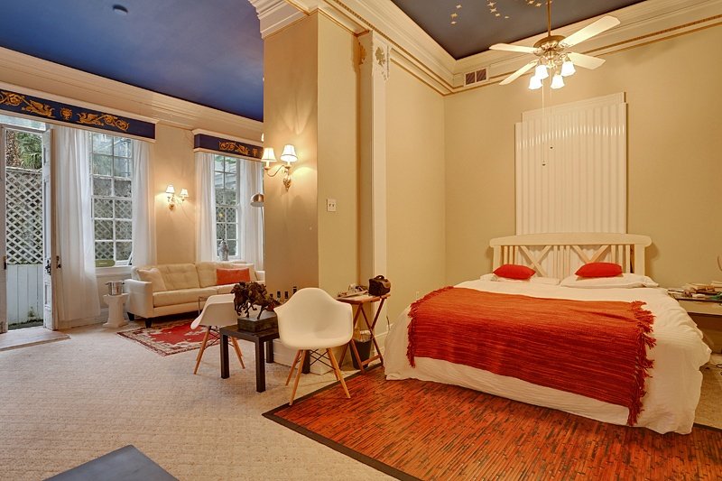 H πολυτελής έπαυλη της Beyonce στη Νέα Ορλεάνη -Η οικία του 1925 που θυμίζει εκκλησία [εικόνες] | iefimerida.gr 20