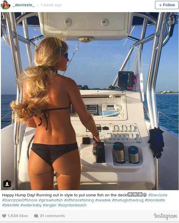 Αυτή είναι η πιο «καυτή» ψαράς του διαδικτύου [εικόνες&βίντεο] | iefimerida.gr 1