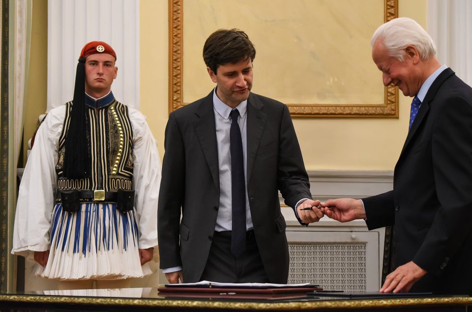 Νέος ΥΠΟΙΚ ο Γιώργος Χουλιαράκης: Ο άνθρωπος που όλοι είχαν ακουστά, αλλά δεν είχαν δει ποτέ! [εικόνες] | iefimerida.gr 4