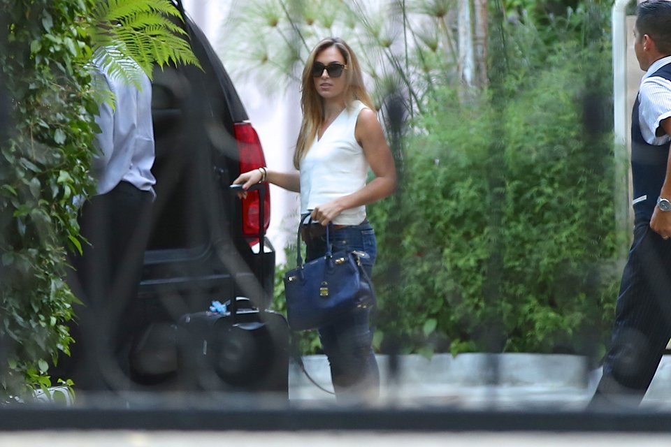 Είναι η σέξυ νταντά η αιτία χωρισμού του Μπεν Αφλεκ; [εικόνες] | iefimerida.gr 7