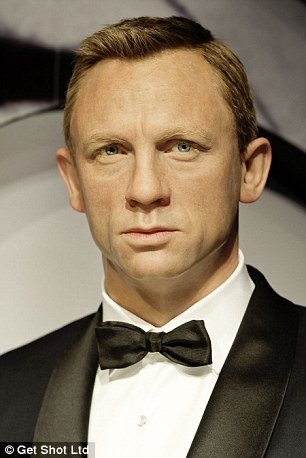 Ολοι οι θρυλικοί Τζέιμς Μποντ του σινεμά στο Μουσείο της Μαντάμ Τισό [εικόνες] | iefimerida.gr 5