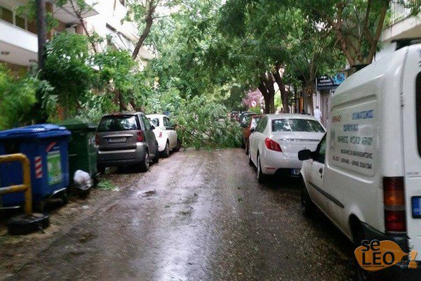 Προβλήματα ηλεκτροδότησης προκάλεσε καταιγίδα στη Θεσσαλονίκη [εικόνες] | iefimerida.gr 2