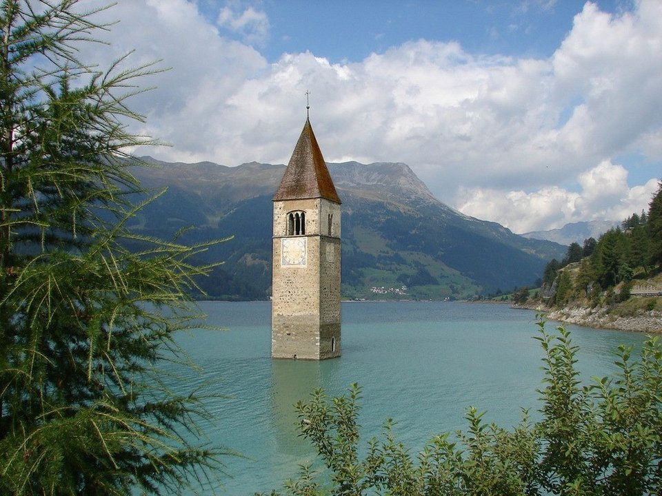 Τα εντυπωσιακά ερείπια της Ευρώπης: Δέκα εγκαταλελειμμένα μέρη που πρέπει να επισκεφθείτε [εικόνες] | iefimerida.gr 0