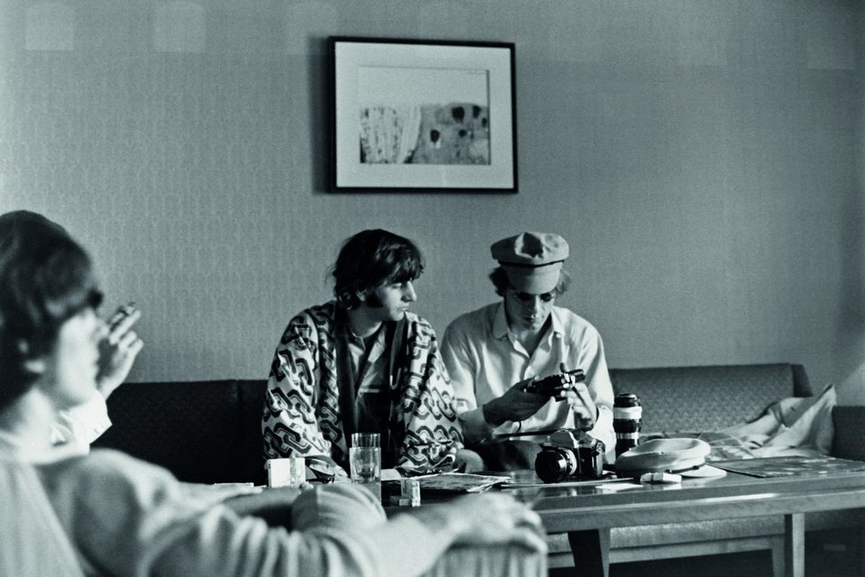 Ο Ρίνγκο Σταρ σε ρόλο φωτογράφου: Απαθανατίζει τους Beatles όπως δεν τους έχετε ξαναδεί [εικόνες] | iefimerida.gr 2