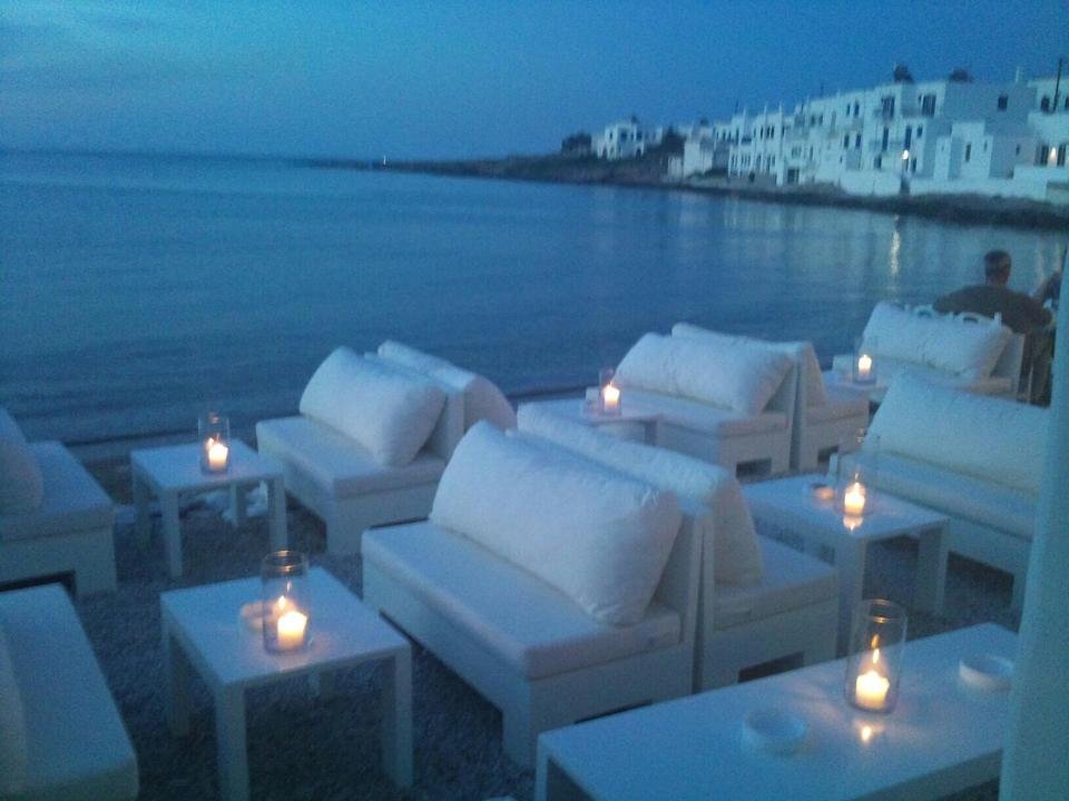 Η νέα ζωή της Σοφίας Αλιμπέρτη -Το γουστόζικο μπαρ πάνω στο κύμα που άνοιξε [εικόνες] | iefimerida.gr 8